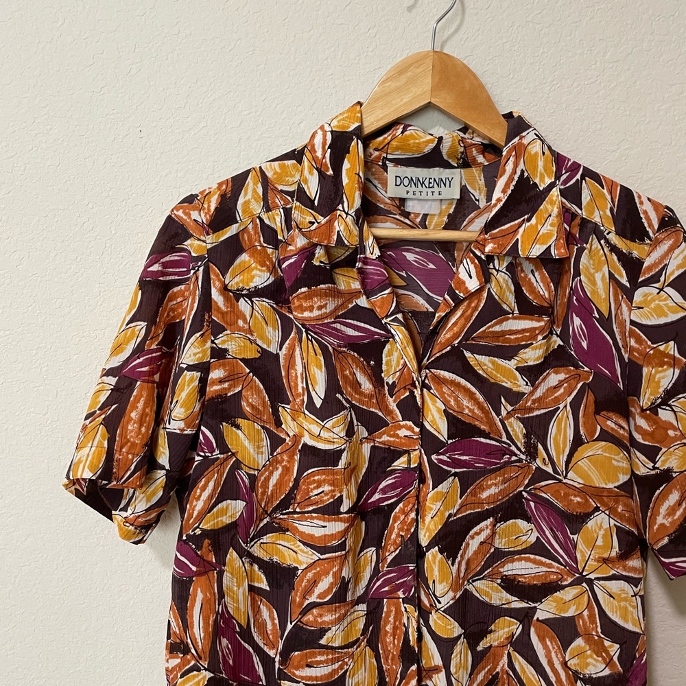 Vintage Button Up Shortsleeve Blouse